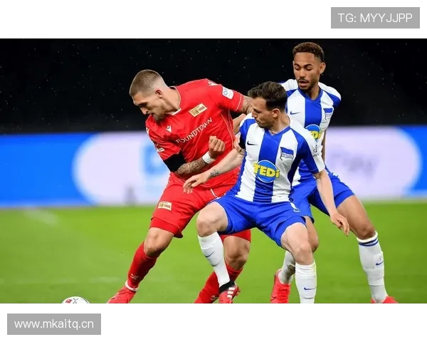 莱比锡快速反击与高强度压迫持续保持，展现球队战术竞争力增强