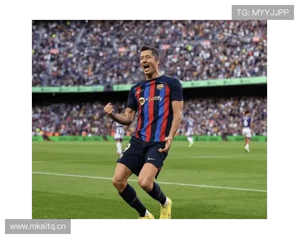 巴萨关键比赛表现波动，稳定性面临考验，对赛季走势形成制约