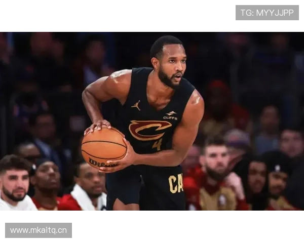 莫布里挡拆创造高效得分，较新秀同期展现更强内线统治力